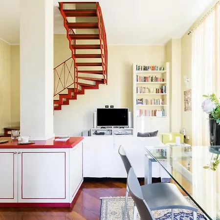 Apartment Rossi By Holiday Solutions Como